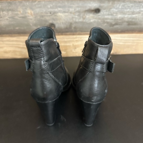 BORN Shola Womens Black Side-Zip Stacked Heel Ankle Booties Boots US 9 Festival - Picture 3 of 11